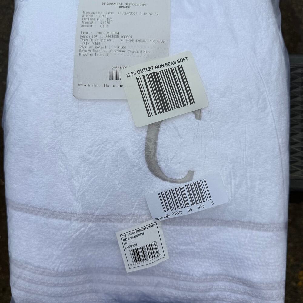 JCPenney Home White Monogram Bath towel 21x34 New
